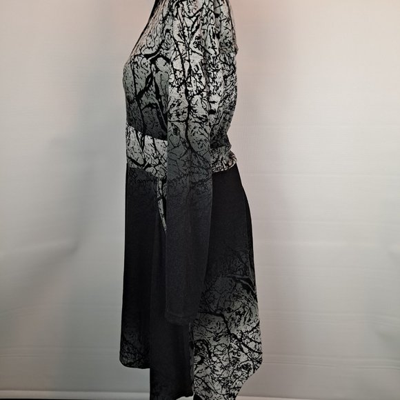 Papillon Long Sleeve Dress with Pockets Size L - Picture 3 of 11